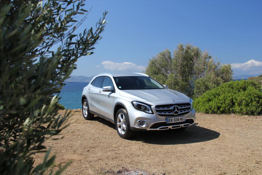  Mercedes-Benz GLA200 d 2017 года  (WW) (фото 16 из 24)